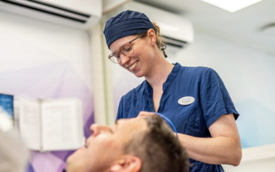 Energidrikk og tannhelse: Viktig nytt regelverk og råd til foreldre og unge